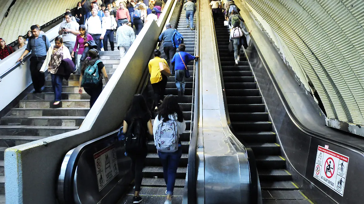 ESCALERAS EN TACUBAYA (4)